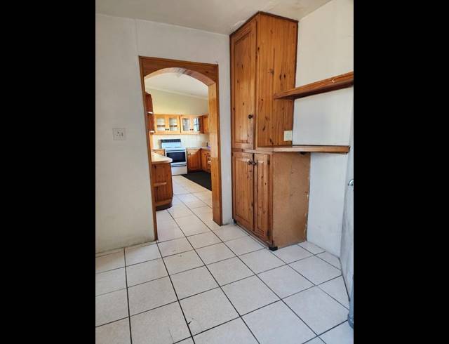 4 BEDROOM PROPERTY TO RENT IN MALABAR